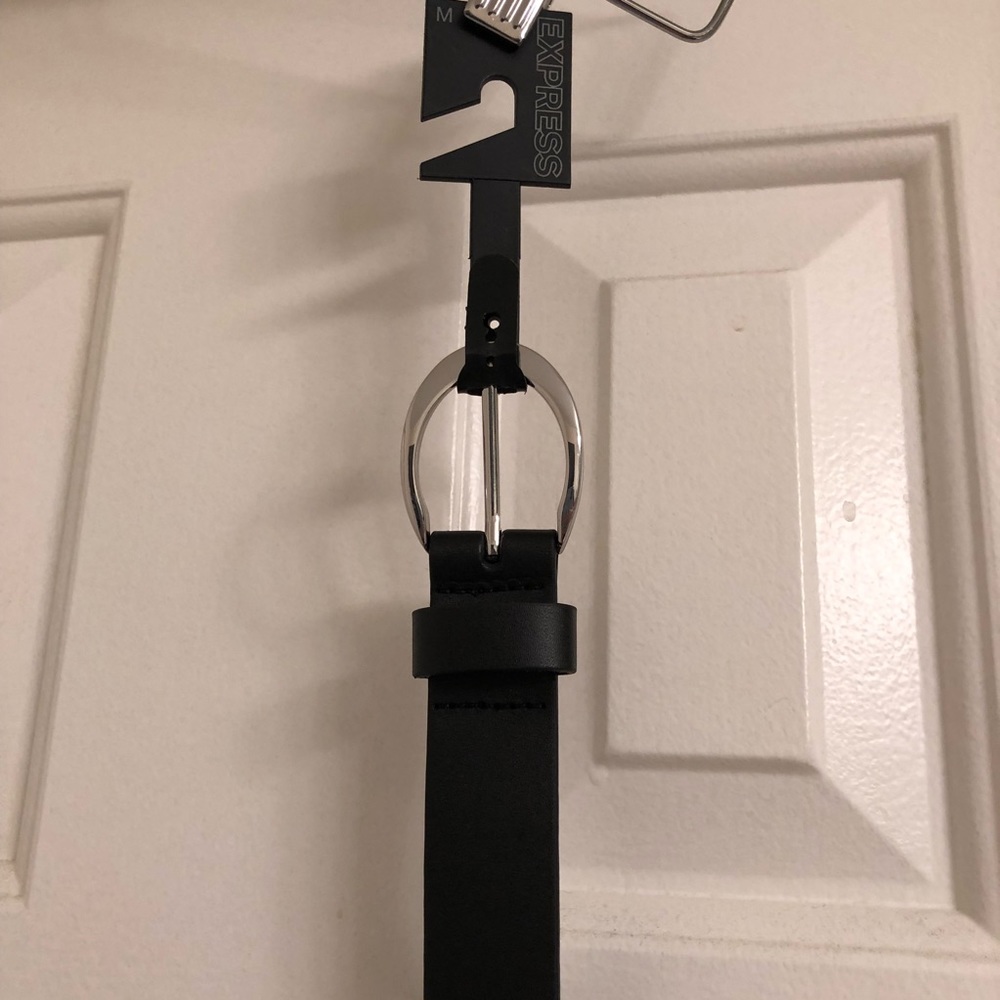 Express Medium Black Belt